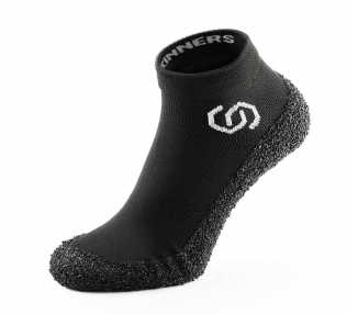 Skinners blanche chaussures minimalistes chaussettes