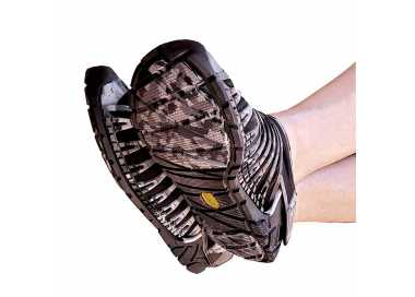 Photo des chaussures Furoshiki EVO noires pour homme portées